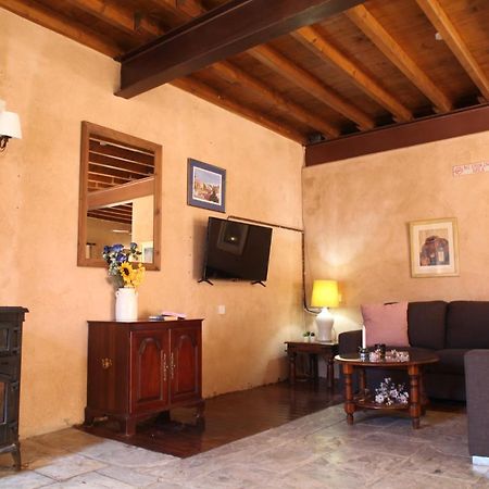 Agrovino Lofou Hotel Exterior photo