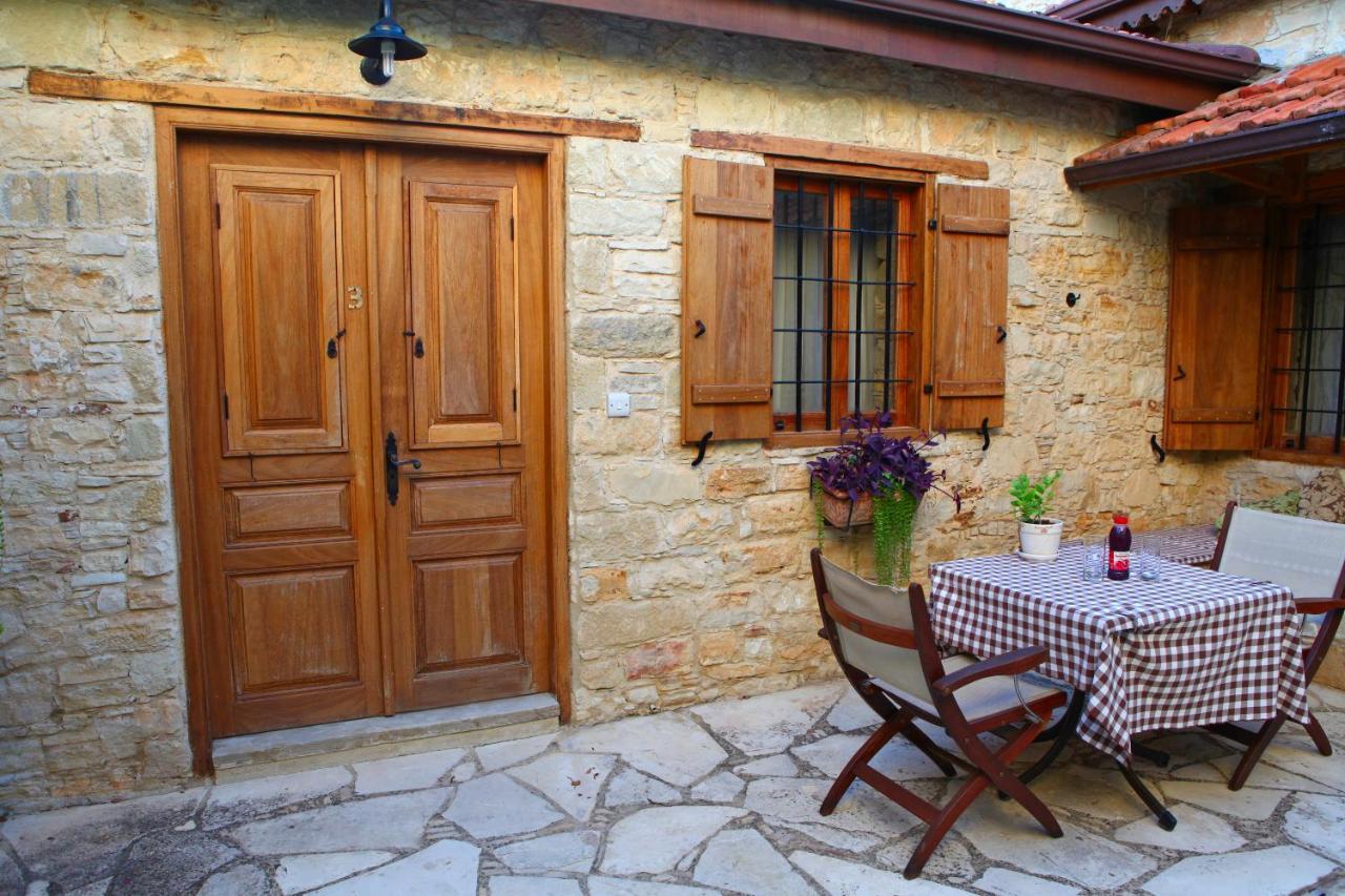 Agrovino Lofou Hotel Exterior photo